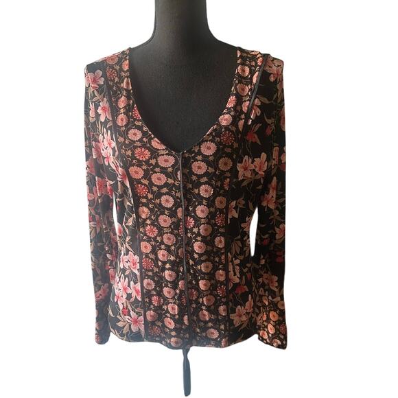 Apostrophe Juniors Floral Long Sleeve Top – V-Neck Boho Style - Picture 1 of 7
